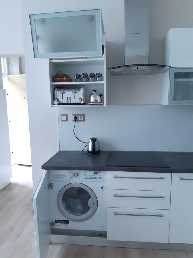 Modern, Quiet & Cozy Apartment In The Middle Of Downtown Near Danube At Fashion Street Budapesta Exterior foto