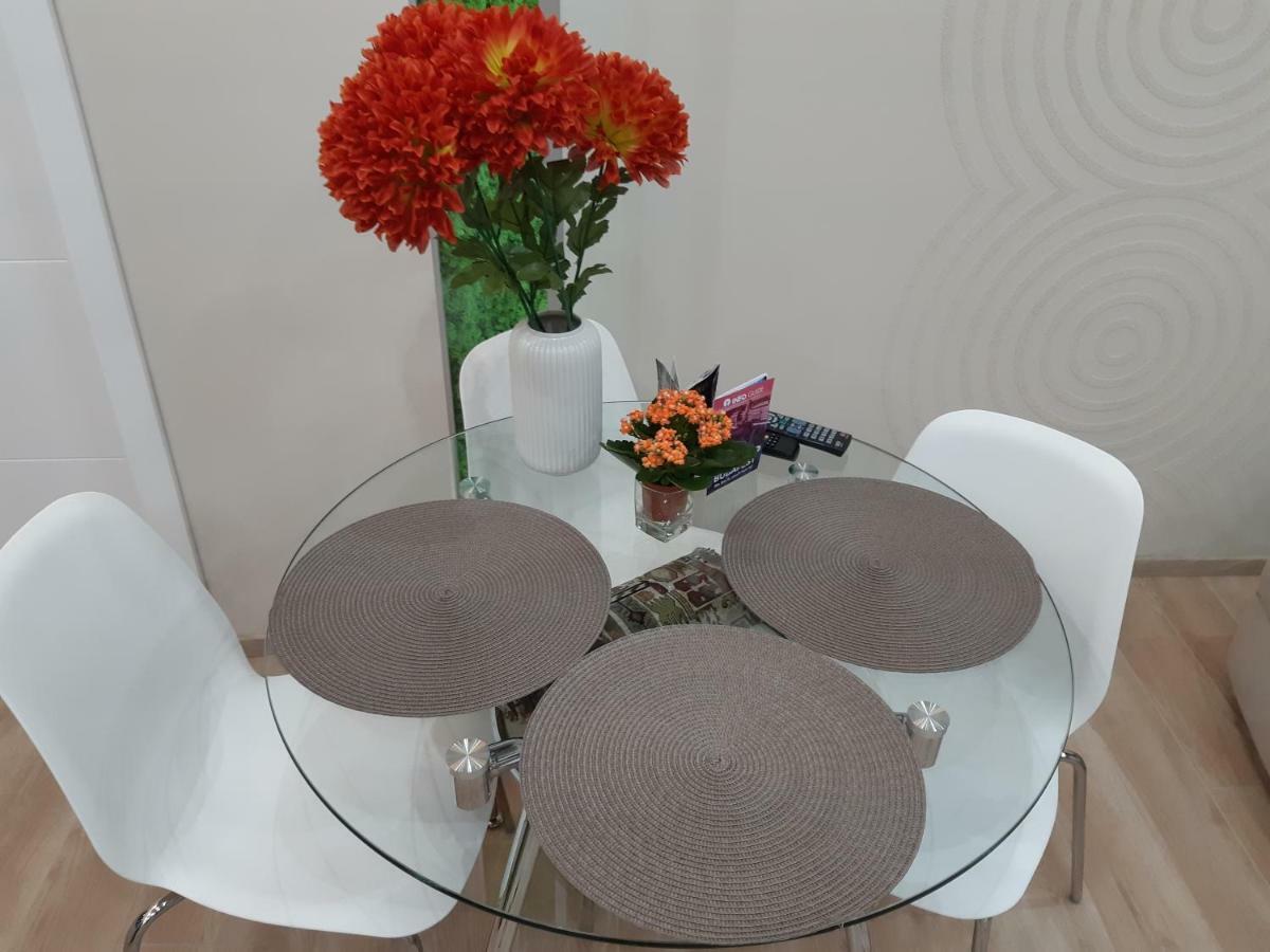 Modern, Quiet & Cozy Apartment In The Middle Of Downtown Near Danube At Fashion Street Budapesta Exterior foto