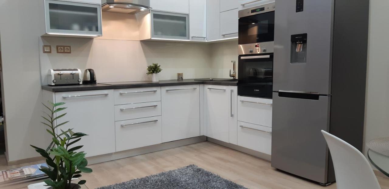 Modern, Quiet & Cozy Apartment In The Middle Of Downtown Near Danube At Fashion Street Budapesta Exterior foto