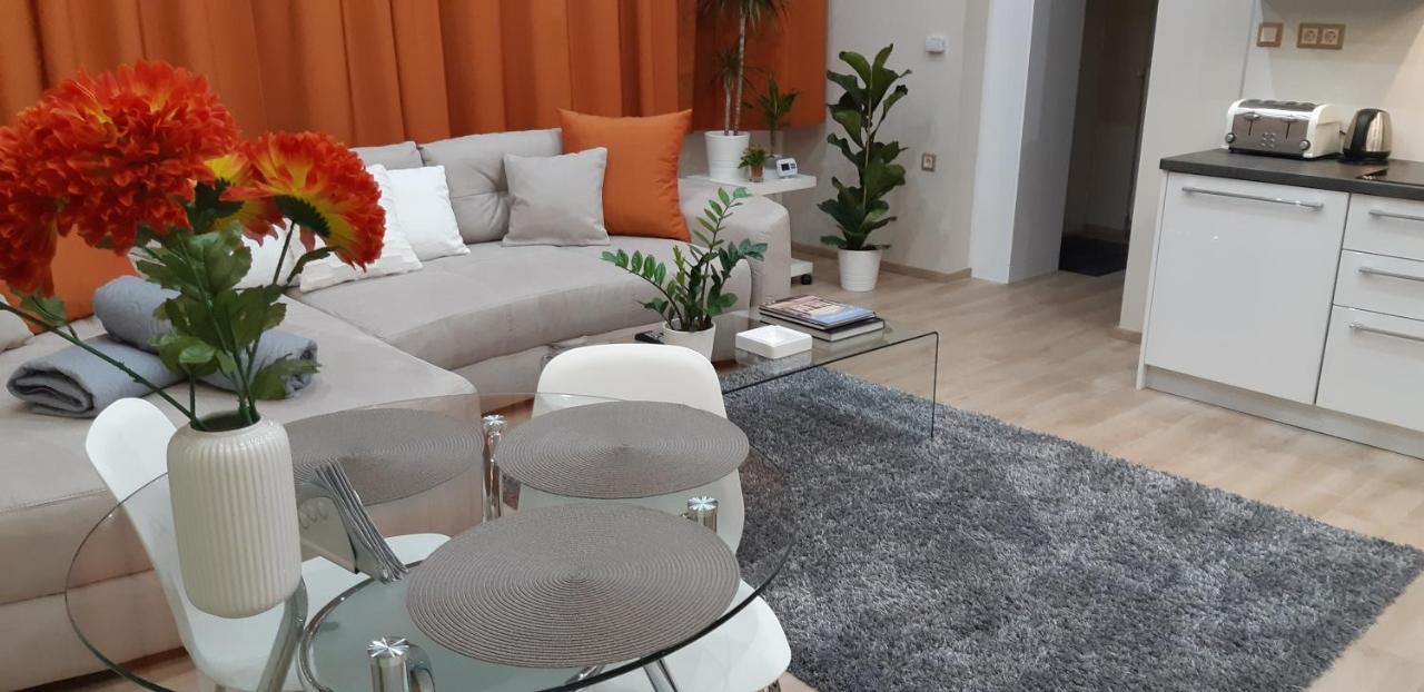 Modern, Quiet & Cozy Apartment In The Middle Of Downtown Near Danube At Fashion Street Budapesta Exterior foto
